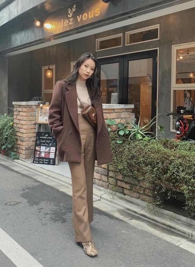 【下身搭配】日系轻熟风怎么穿出来?掌握这几个原则,你也能美成日系女神