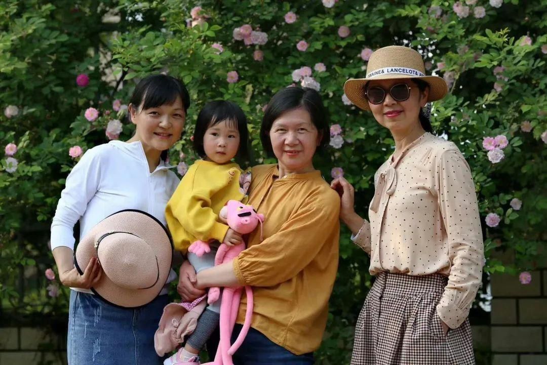  「打卡」蔷薇花开，待君归来|“云打卡”校园网红景点