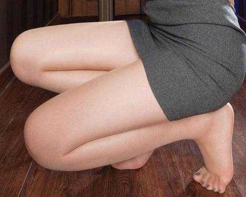 女生丝袜万万不要这样穿出街，特别第2个，显得低级又雷人！