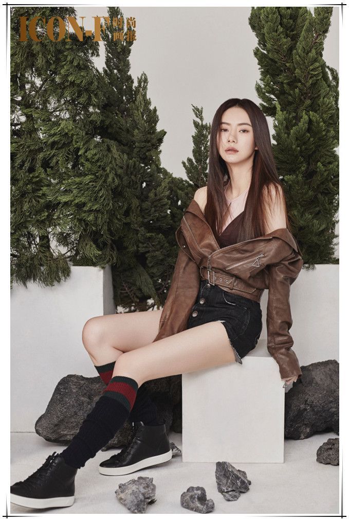 戚薇的素颜, 男人看了都怀疑人生, 真不知李承铉一天天咋熬过来的