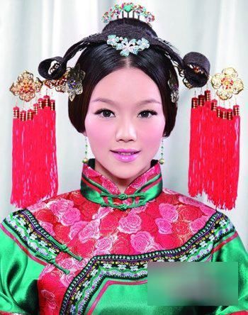 3款古代格格发型梳发图解！