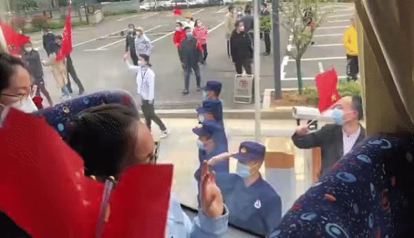  国家：回家！国家援鄂医疗队陆续撤离武汉返京