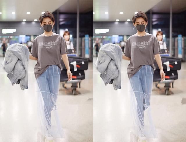 46岁宁静真会玩透明裙里还套条紧身牛仔网友难怪小11岁男友看上她