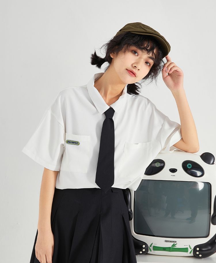  『半身裙』酷女孩们快把领带系起来鸭