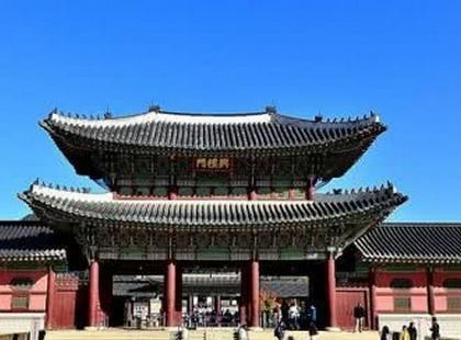 韩国瞧不起中国,却老是模仿中国,新弄出拼多多版“故宫”