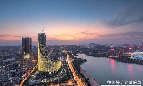 安徽省上半年GDP排行, 这两个城市对比明显