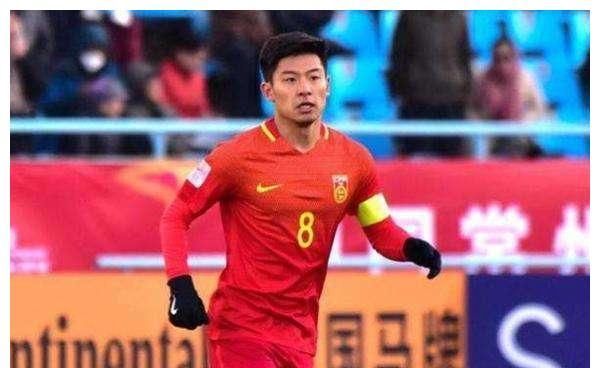  郑智：被“银狐”里皮钦点接班郑智却泯然众人，95级国脚究竟差在哪里？