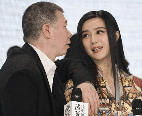 试飞员向铲屎官道歉认错 最后这句“对不起冯小刚”把网友整懵了