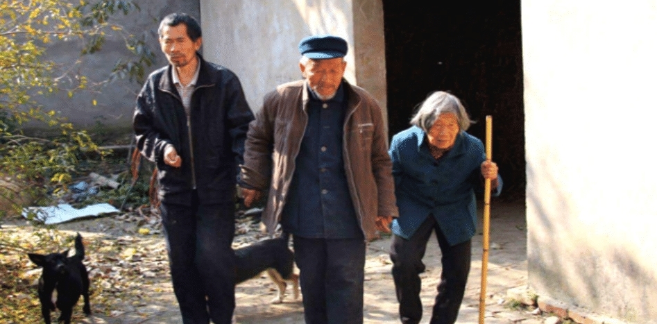  一代|若干年后，农村老一代农民相继老去，农村会变成啥样？