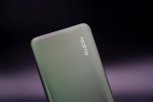  [X50]法老「三分钟回血挑战」首秀！真我X50 Pro即将开售，全系65W超闪