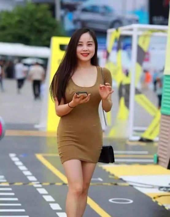 特别|美女仪态万千,彰显不俗品味,明艳不可方物!