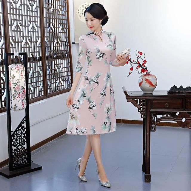 人美衣更美，甜美双层旗袍让你复古时尚两不误！