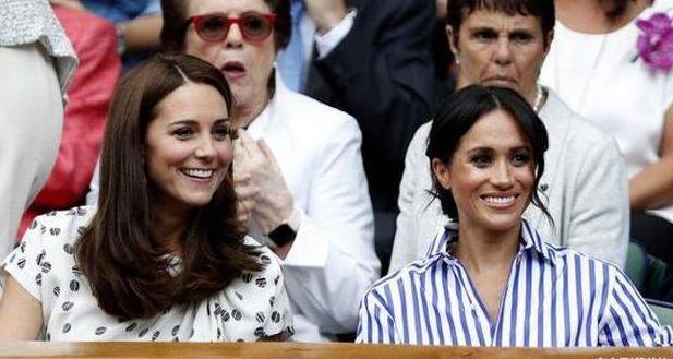 梅根凯特两大王妃同框，穿搭风格迥异，到底谁才是“最佳王妃”？