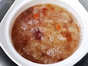  『桃胶』牛奶桃胶皂角米雪燕羹