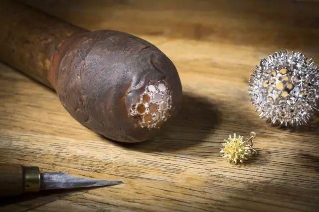 为什么富豪们喜欢买珠宝?