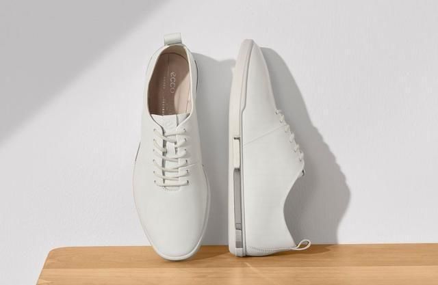 「Camper」30岁女人小白鞋推荐:Ecco、Camper、Veja、Skechers、Skechers