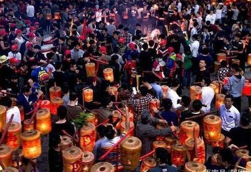 中国人口最多的村子，数量超过20万！全村人都是同样的姓