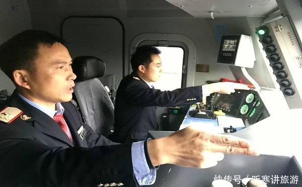  「睡觉」火车一开就是几十个小时，司机是如何坚持的？难道他们