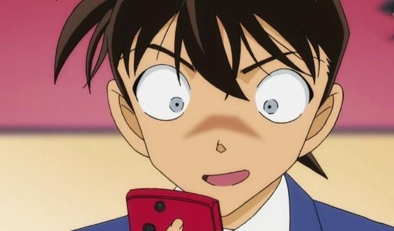 柯南:工藤新一吃醋的时候是什么反应?这表情