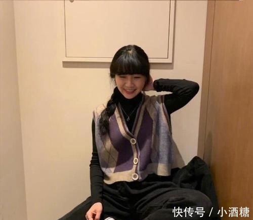  『常会选择』韩国时尚博主春季穿搭示范，简约时尚慵懒随性，元气满满实力抢镜