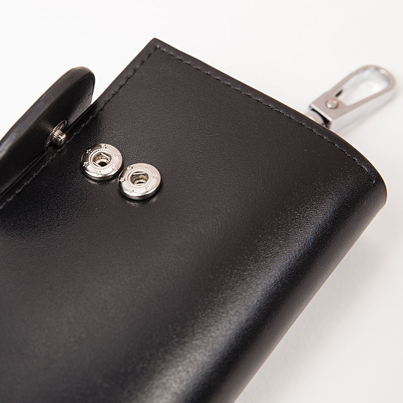 钥匙挂裤腰上?太难看了!当下流行这样挂，实用不贵，利落忒显摆