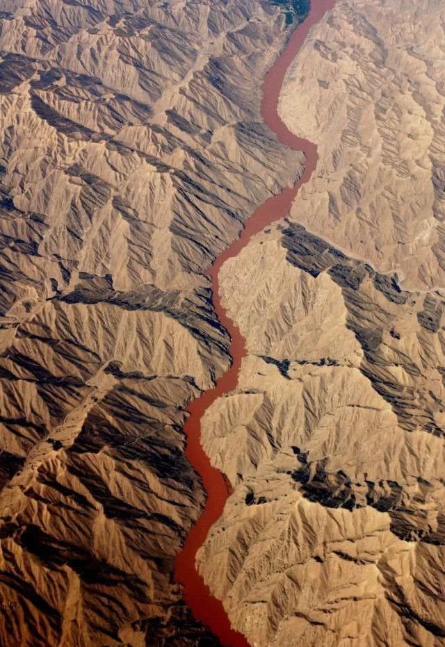 美了千年的甘肃，比新疆刺激，比西藏神圣！