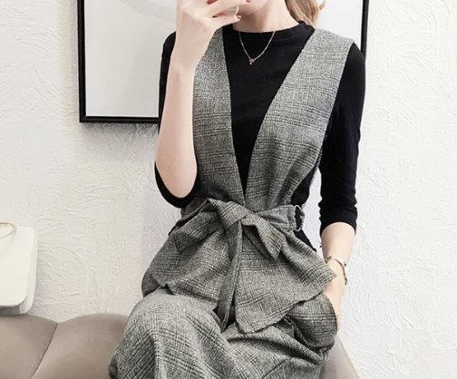 被小姨身上的“套装”，惊艳到了，原来今年流行这么穿，确实洋气