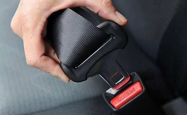  编号|国庆高速免费，那30号上高速1号零点下高速，还需要收费？