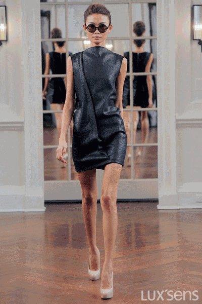 直男控诉：女人就应该穿得贴身又性感啊！