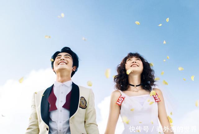  「朋友圈」旅拍婚纱照是否要发朋友圈？三亚这么美的海景婚纱照不发圈岂不可惜？