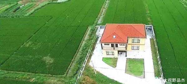  #农民#9月1日起，农民一种行为不再免费，村干部上门收，每家几