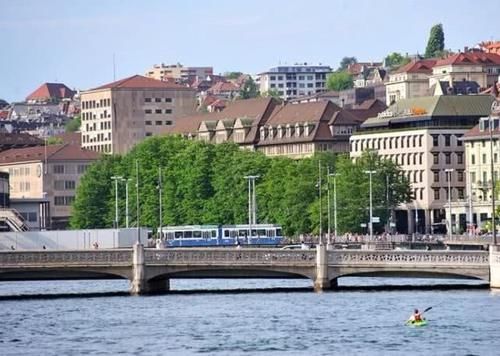 一个不装空调的发达国家，在这个国家空调是多余的，想去见识下吗