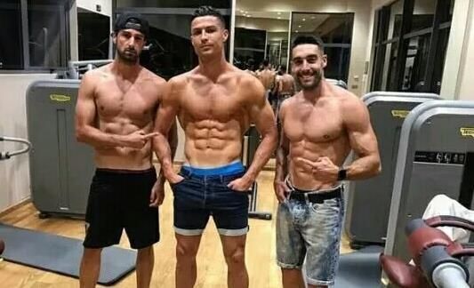  不服：C罗摆脱鼻窦炎归队，3天连战意甲2劲旅！近6年最强版本，