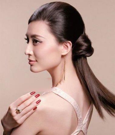 14款气质大方的不留刘海款式发型!