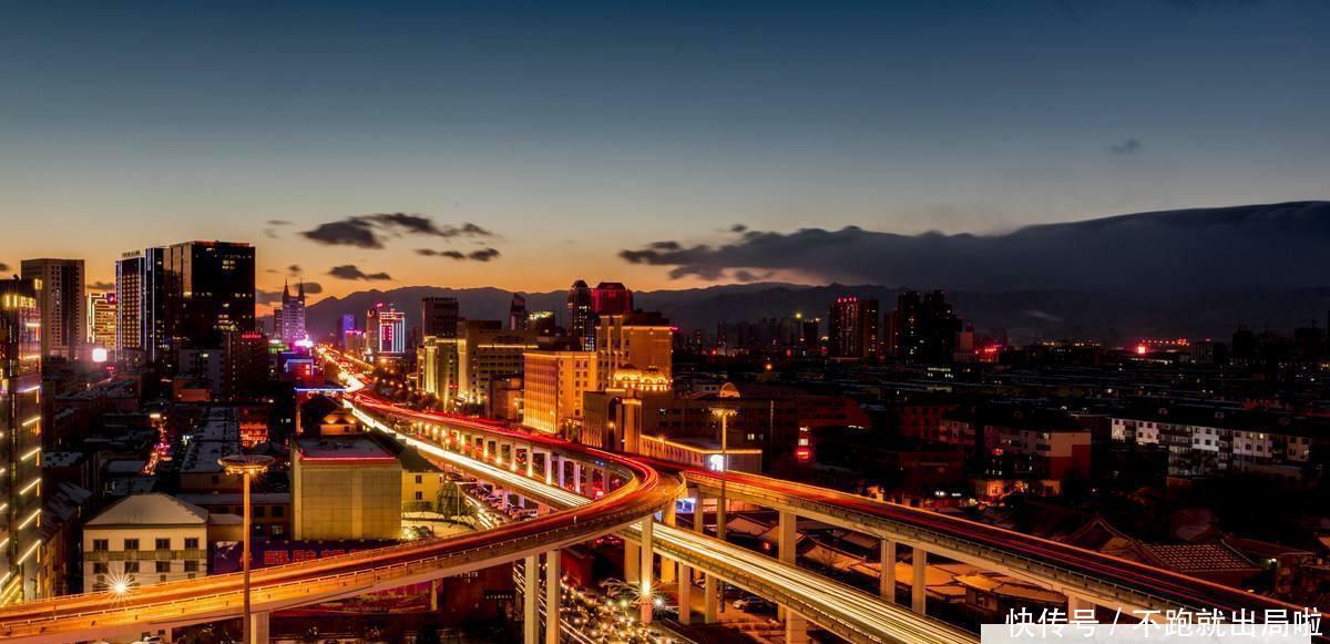  「高铁」湖北一个资源丰富的小县, 又建高铁又建机场, 迎来大发