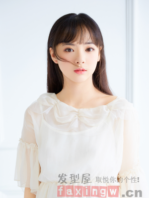 适合初秋的清新女生发型 选对发型很重要