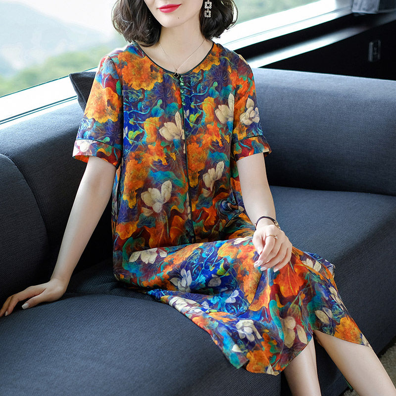 就算你再漂亮也别穿松垮裤，试试下图这样穿，男人见了挪不开眼睛