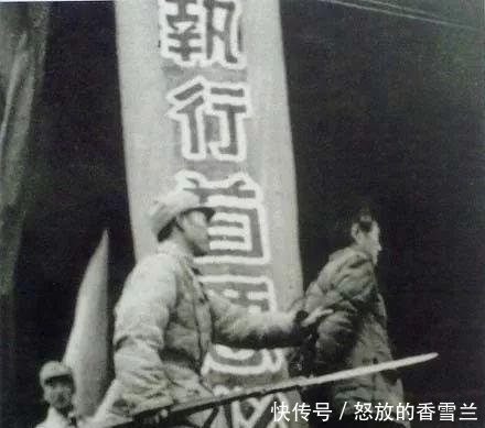  食堂|50年代罕见老照片农民斗地主，公社食堂吃大锅饭