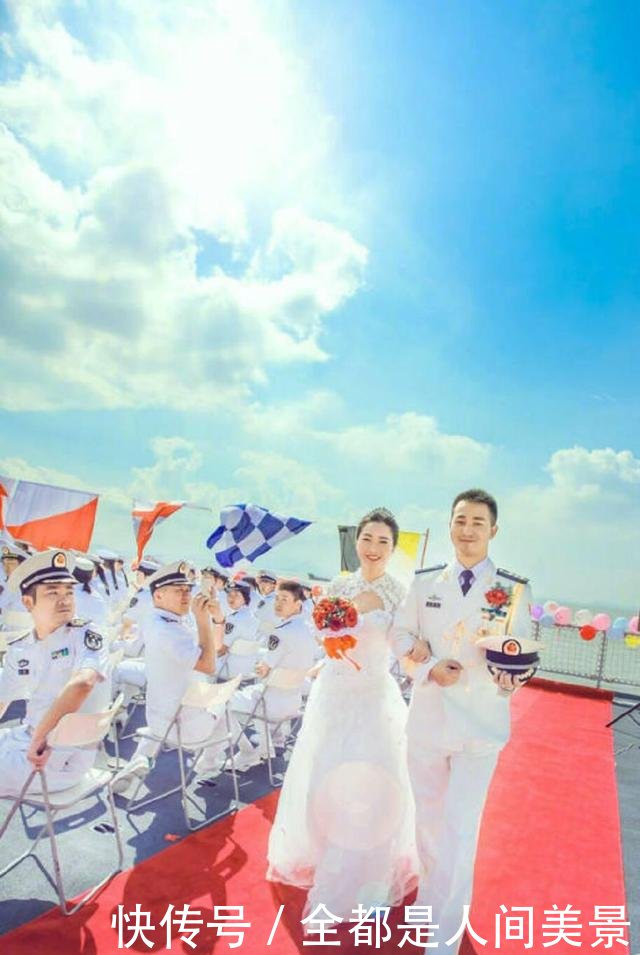 时尚范｜时尚新娘张馨予大婚，才发现原来军婚照这么美！