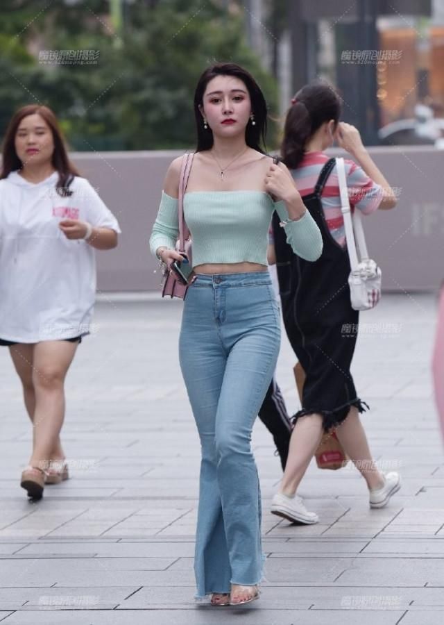 喇叭裤|喇叭裤是不可能过时的, 这辈子都不会过时的