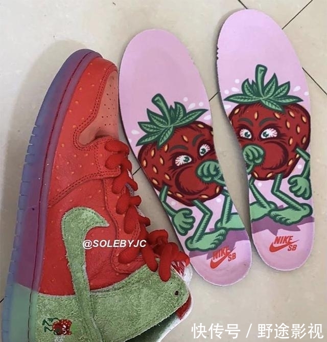  联名：草莓联名Nike Dunk SB High有实物新图了！