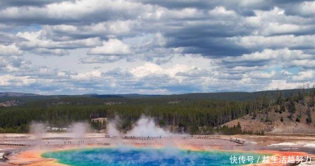 黄石公园超级火山喷发，仅仅毁了美国吗地球也将进入冰河世纪！