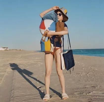 时髦办｜王菲刘雯爱的萌物毛毛拖，买2双！