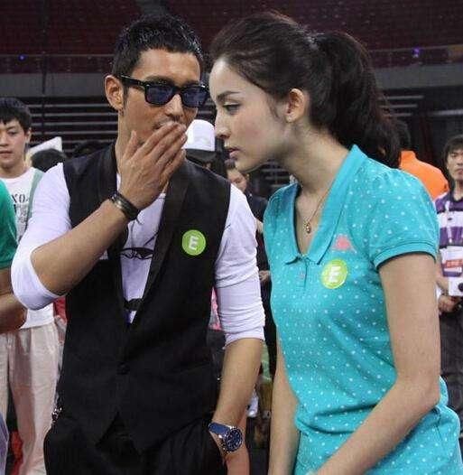 黄晓明娜扎没有在日本私会, 卓伟首次出面辟谣, 竟全是为了他!