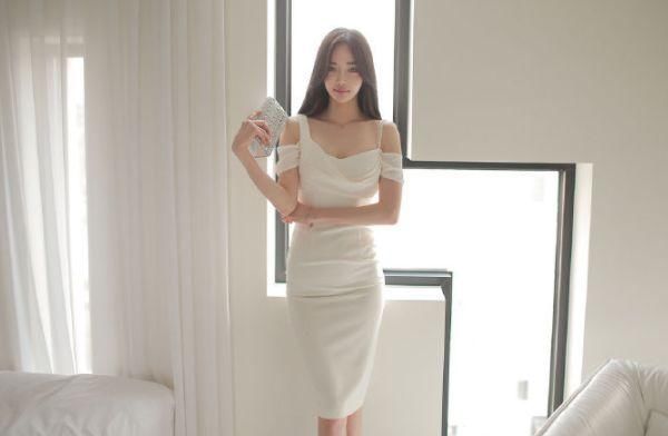 优雅高贵的紧身裙美女,时尚又大气,展现女神姿态!