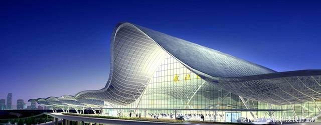 中国最美的火车站耗资140亿人民币建造，你知道是哪吗