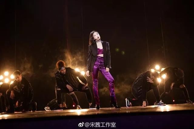 宋茜用“奶酷妆”Slay全网？我Get了同款果然人见人爱！