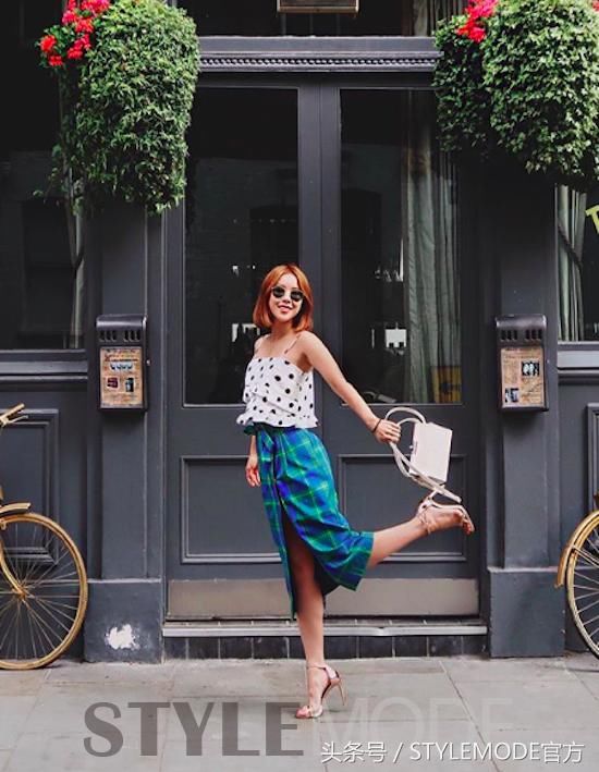 复古又优雅,衣服配上格子元素永远穿不腻