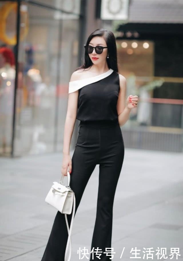 【美女】清新时尚给人清爽利落的感觉,行走间显满满的时尚活力气息