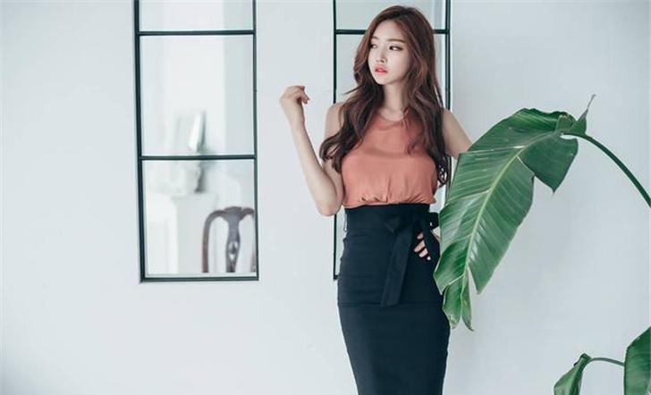 精致包臀裙的搭配, 修身尽显时尚魅力, 可爱透出小美丽